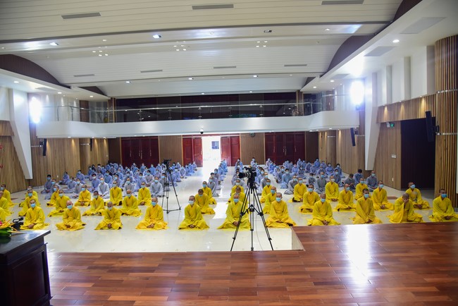 The 17th Dharma Talk Program: Confidences in the life of cultivation.